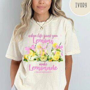 When life gives you lemons, make Lemonade T-Shirt